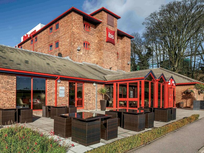 Hotel Ibis London Luton Airport