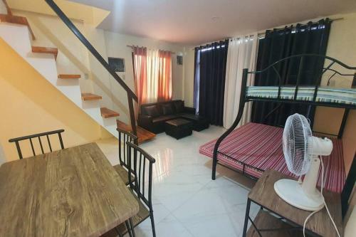 Farm Staycation Office With View Of Mount Arayat!