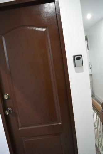 Hostal Barakada Budget Room