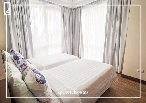 Ayala Apartment Airy Curated Cebu Home