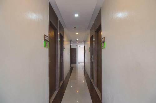 Hotel Vaccinated Staff-oyo 673 Mambaling Pension 2