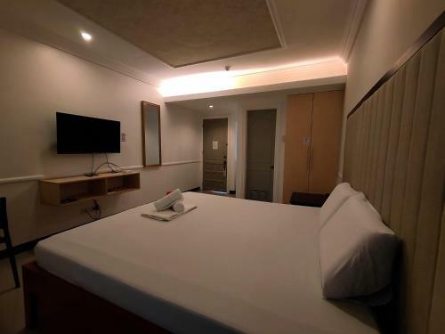 S And M Hotel Inc.