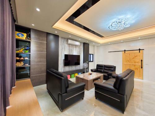 Xiaowowo Homestay