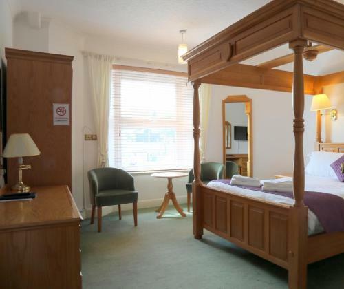 Hostal Westberry Hotel