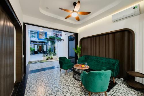 Hotel Kh�ch S?n G?n Bi?n Miami Tuy Ho� Ph� Y�n
