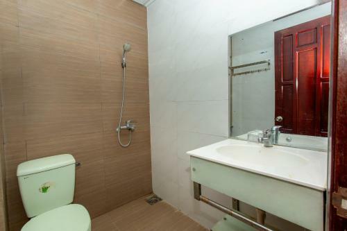 Oyo 1067 Phuc Long Hotel