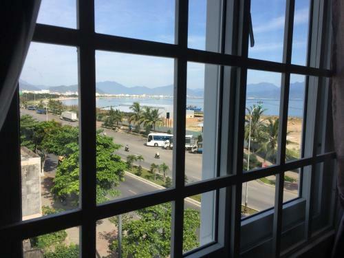 Hostal Rosa Bayside Guesthouse