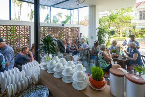 Hoi An Grace River Villa