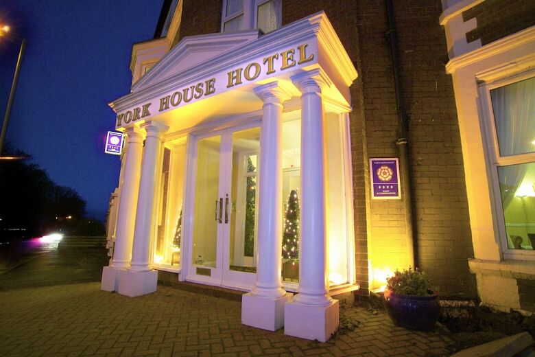 Hostal York House Hotel