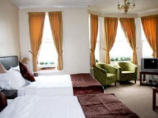Ilfracombe House Hotel