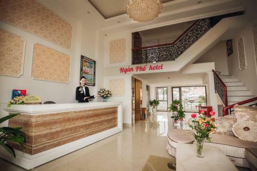 Apartamento Ngan Pho Studio & Hotel