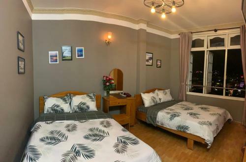 Anh H�o Hotel