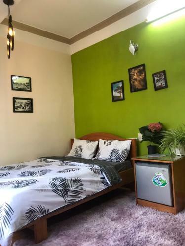 Anh H�o Hotel