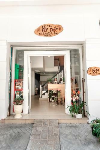 Hotel Doc Moc Homestay