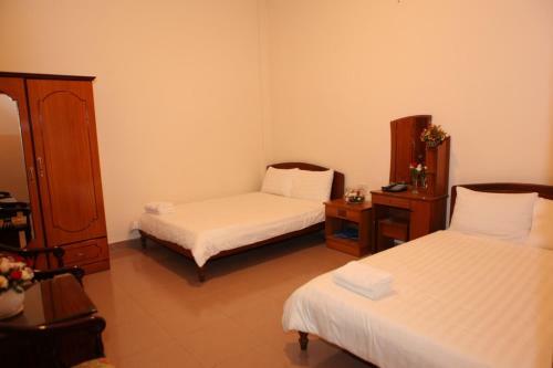 Quang Chien Hotel
