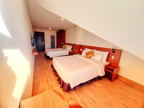 Rinny Hotel