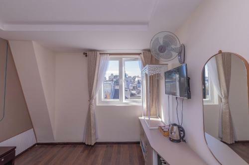 Vy Anh ?� L?t Hotel