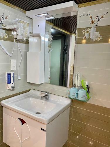 Bed & Breakfast Csltdl & Coffee S�n V??n V??ng B?o Long ?� L?t