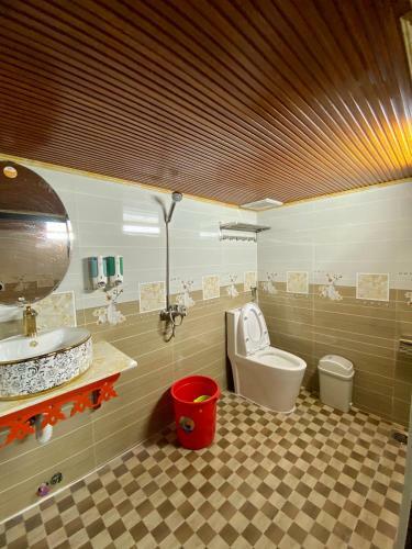 Bed & Breakfast Csltdl & Coffee S�n V??n V??ng B?o Long ?� L?t