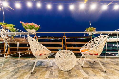 S�c Con Homestay & Coffee