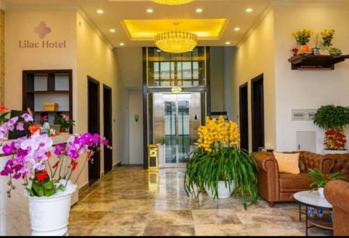 Kh�ch S?n Lilac Hotel ?� L?t
