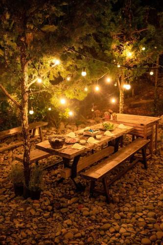 Villa H� M� House ?� L?t - Venue Travel