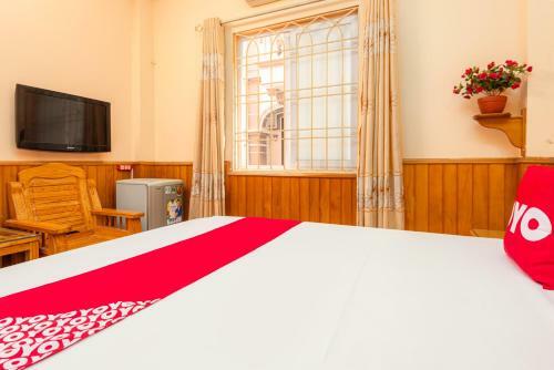 Hotel Oyo 1055 Hong Anh Motel