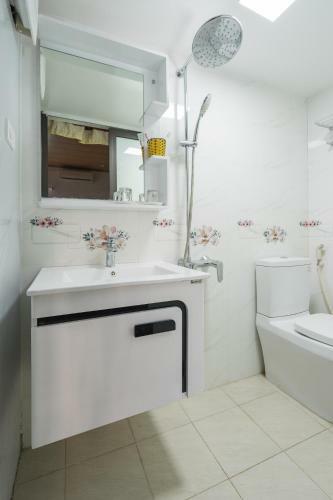 Honey Homestay