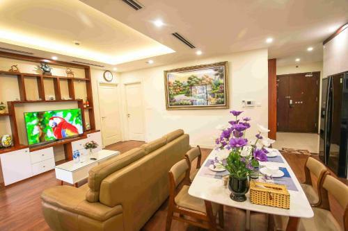 *bom Homes* Imperia Garden Residence Apartment