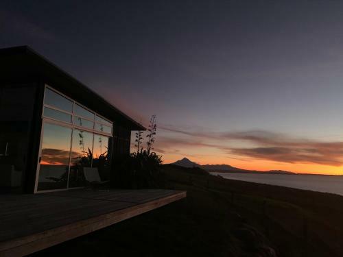180� Seaviews, Superior Coastal Cottage