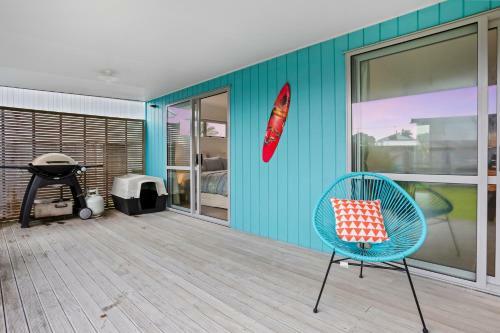 The Bach - Waihi Beach Holiday Home