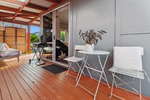 Bach On Wilson - Waihi Beach Holiday Home