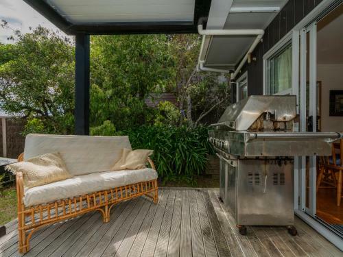 Perfect Beach Lover Holiday - Whangapoua Holiday Home