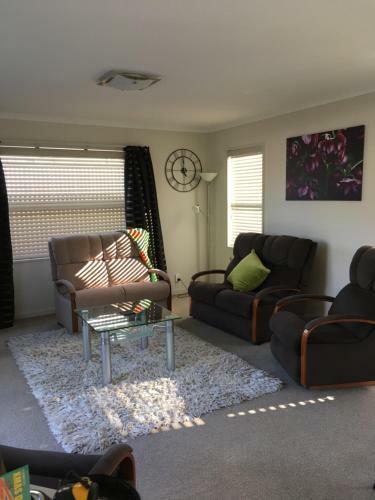 Westport Central Apartment