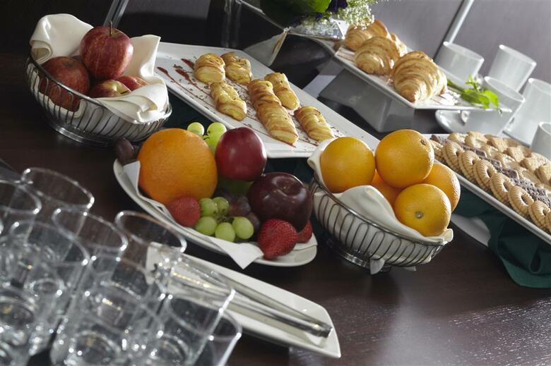 Hotel Park Grand London Heathrow