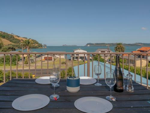 Paradise By The Beach - Simpson's Beach Holiday Home