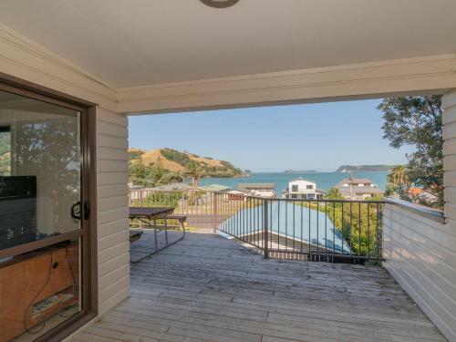 Paradise By The Beach - Simpson's Beach Holiday Home