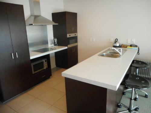 Apartment By The Marina