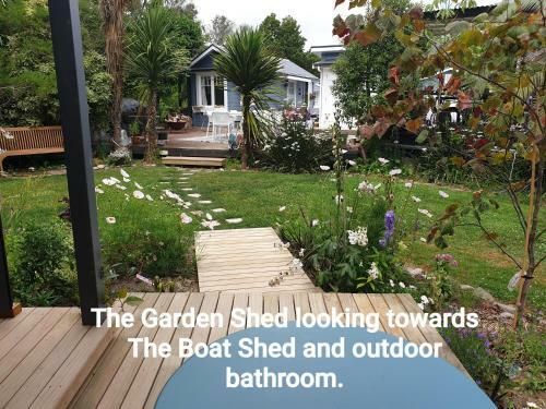 Hostal Cabins On Tudor Bed & Breakfast