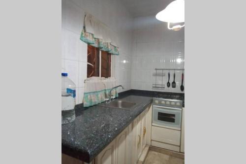 Apartamento Departamento Grande Cerca de Civac