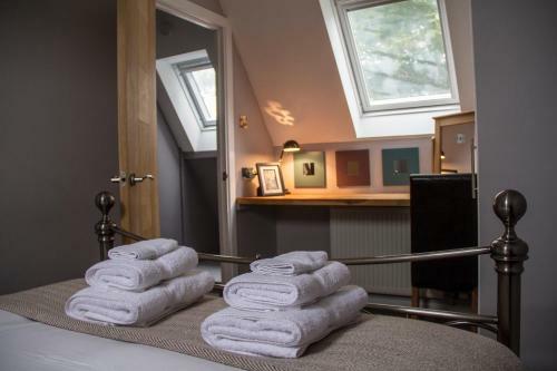 Home Farm Apartments
