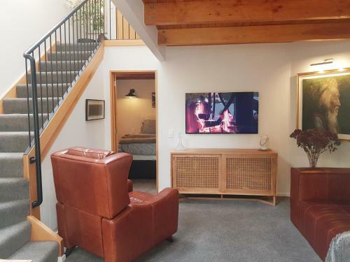 Villa 10 - Central Stylish Apartment