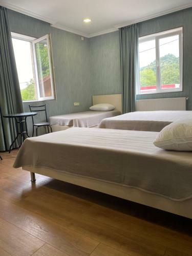 Hostal Guesthouse Kvedrula