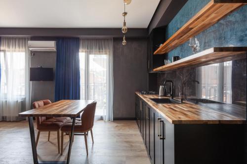 Kate's Apartments