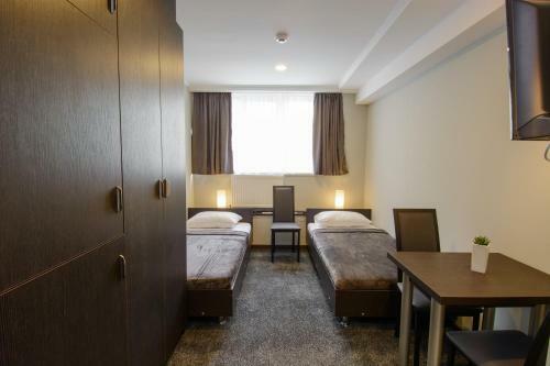 Hotel Reverence