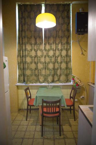 Family Apartment On Agmashenebeli