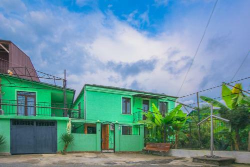 Hostal Sister's Warm Guest House