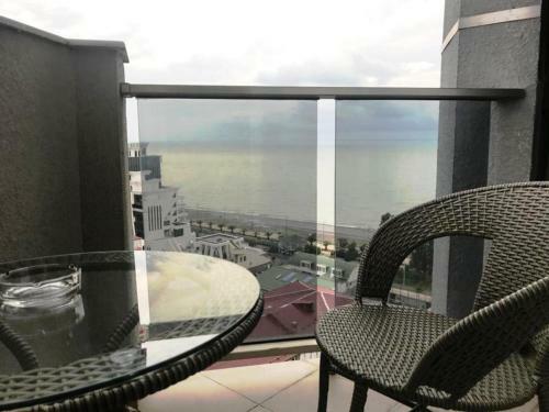 Apartment Selfie Batumi