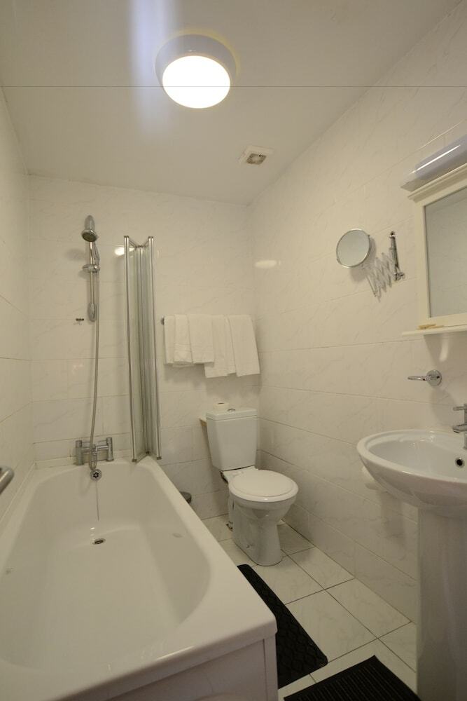 Britannia Inn Hotel