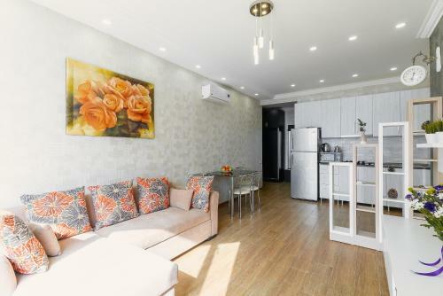 Happy Apartment